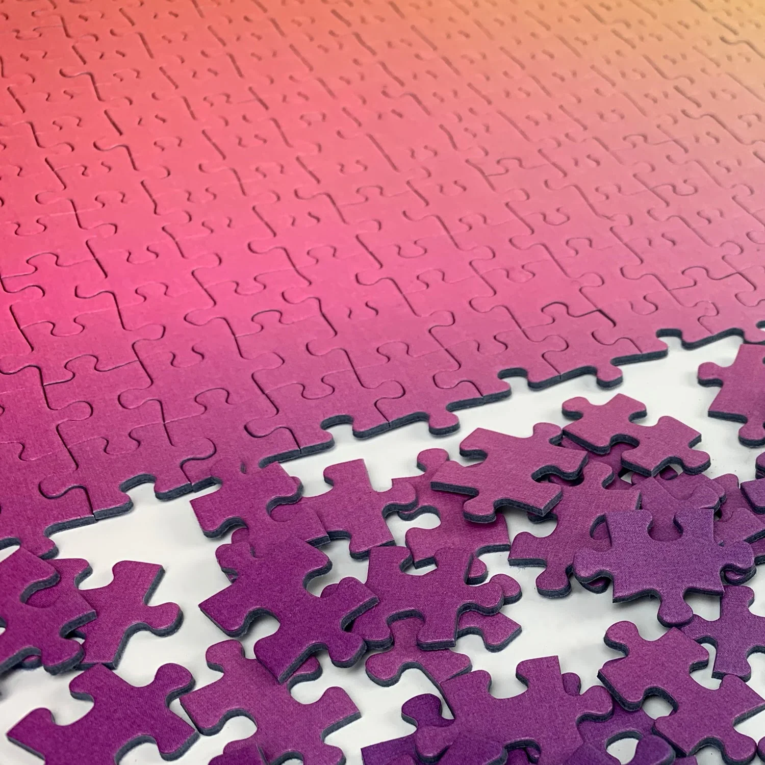 Gradient Jigsaw Puzzle (1000 pieces) - Image 8